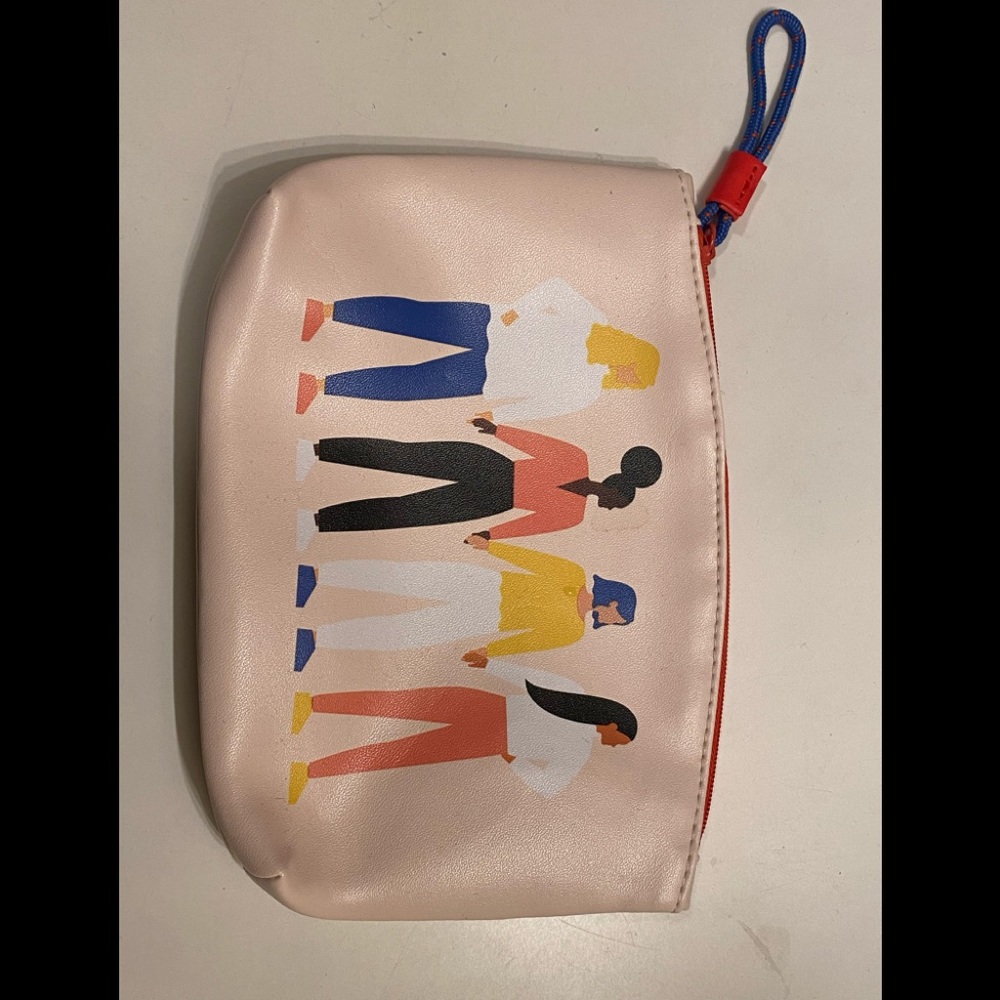 Ipsy diversity bag